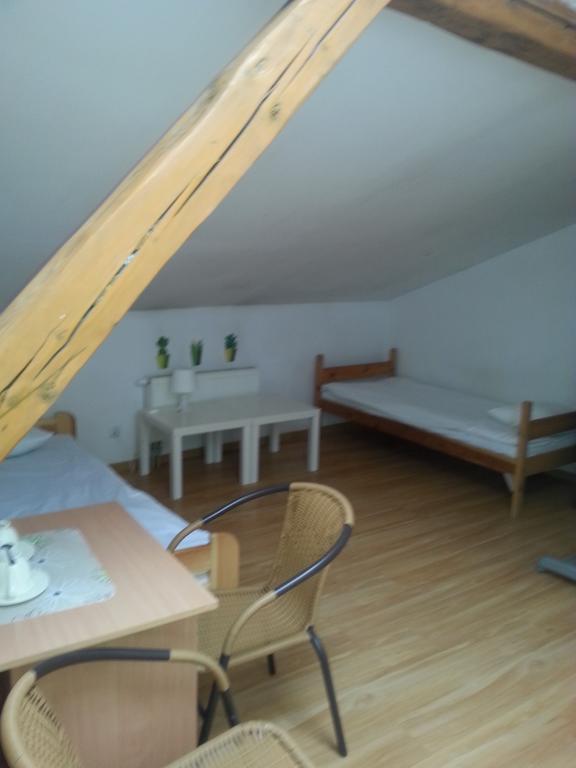 Hostel Apart & Hostel Guest Room Brendan *