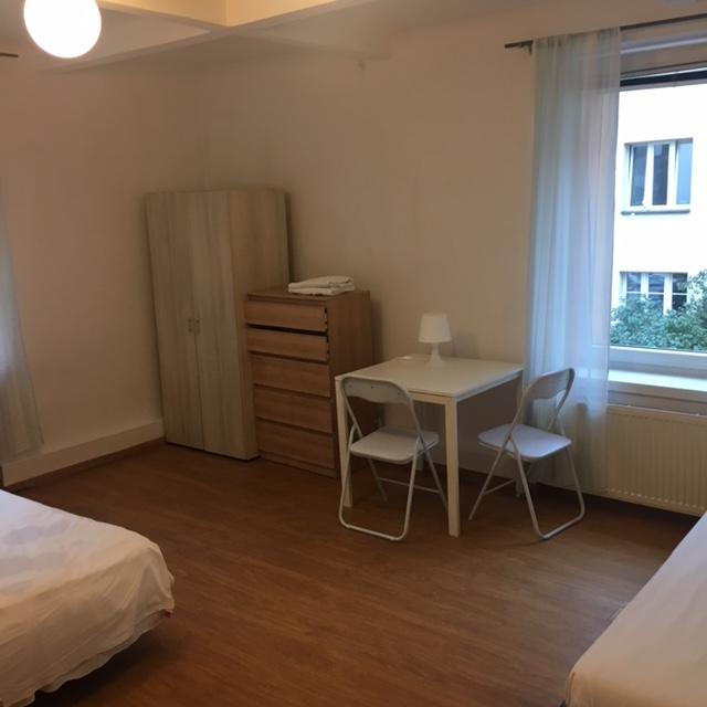 Apart & Hostel Guest Room Brendan