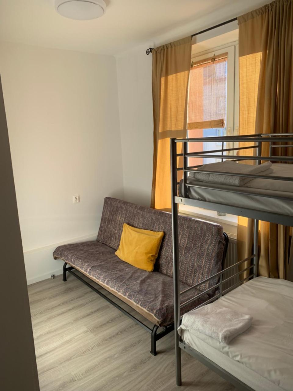 Apart & Hostel Guest Room Brendan Hostel *